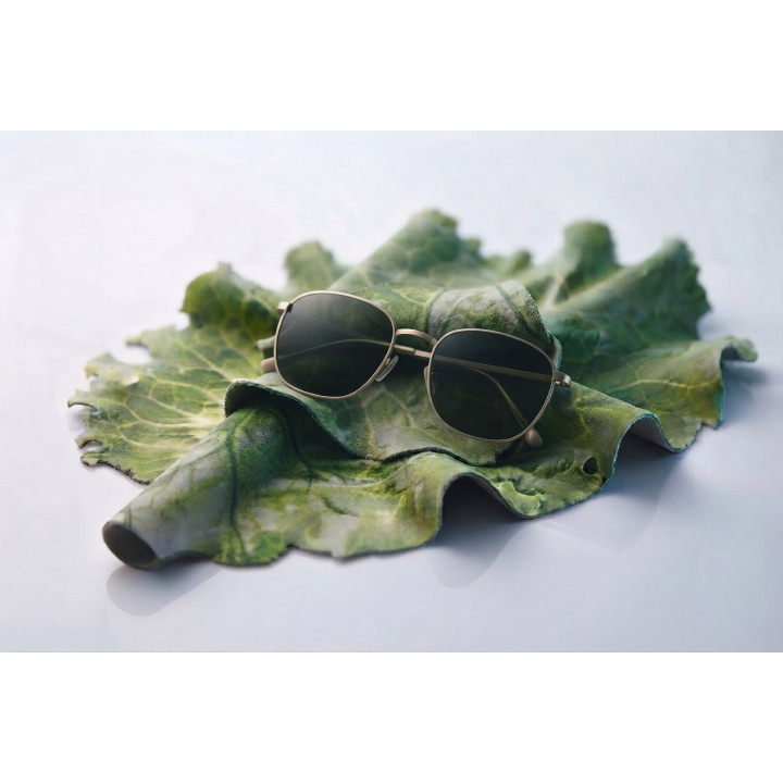 Paño de gamuza con forma de hoja de lechuga.